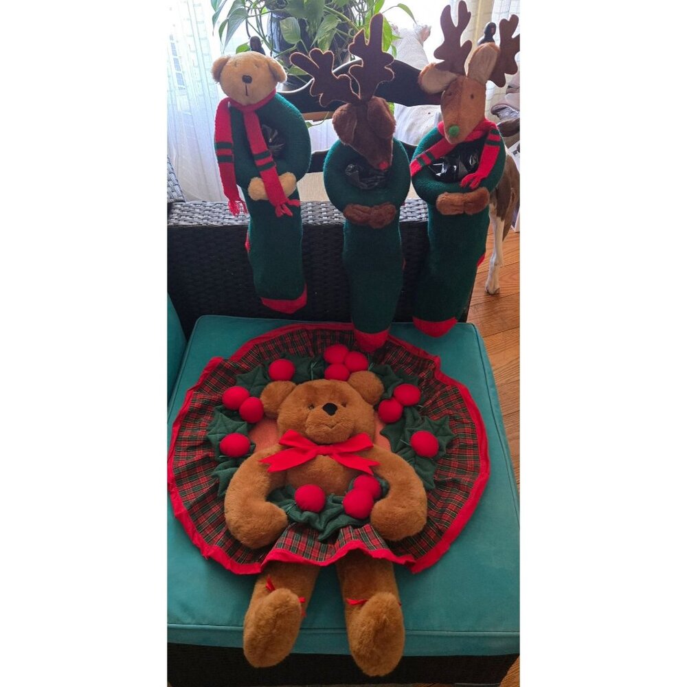 Vintage Large Teddy Bear Wreath AND 3 Stockings All Handmade, Read Description
